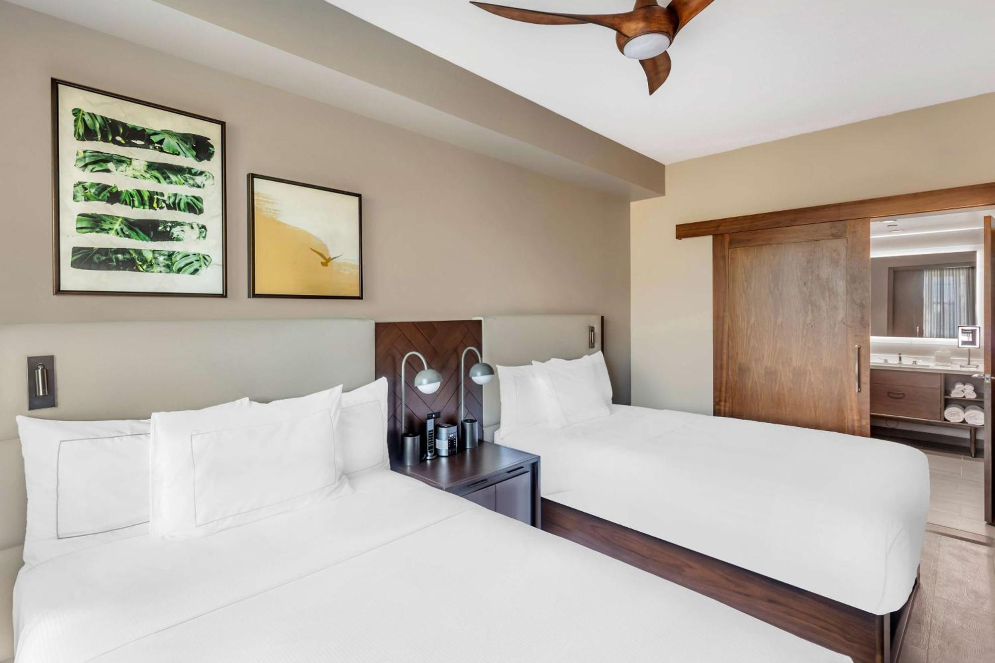 Hilton Grand Vacations Club Maui Bay Villas Kihei Exterior photo